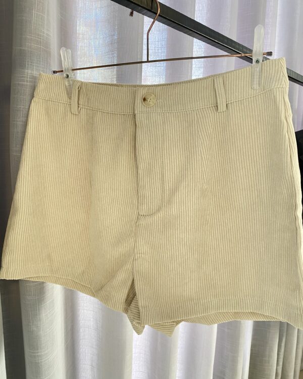 Short minimalista - Imagem 3