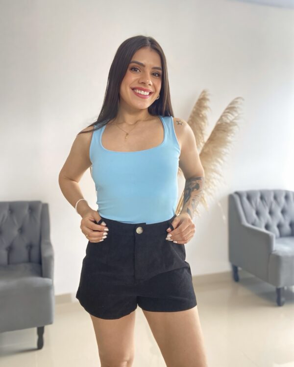 Short minimalista - Imagem 4